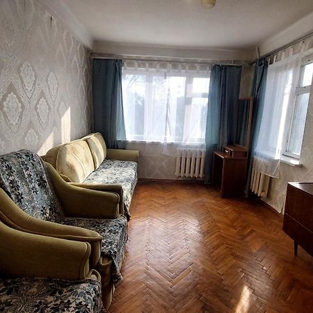 2 Bedroom Apartment Metro Vasilkovskaya Kijev Kültér fotó